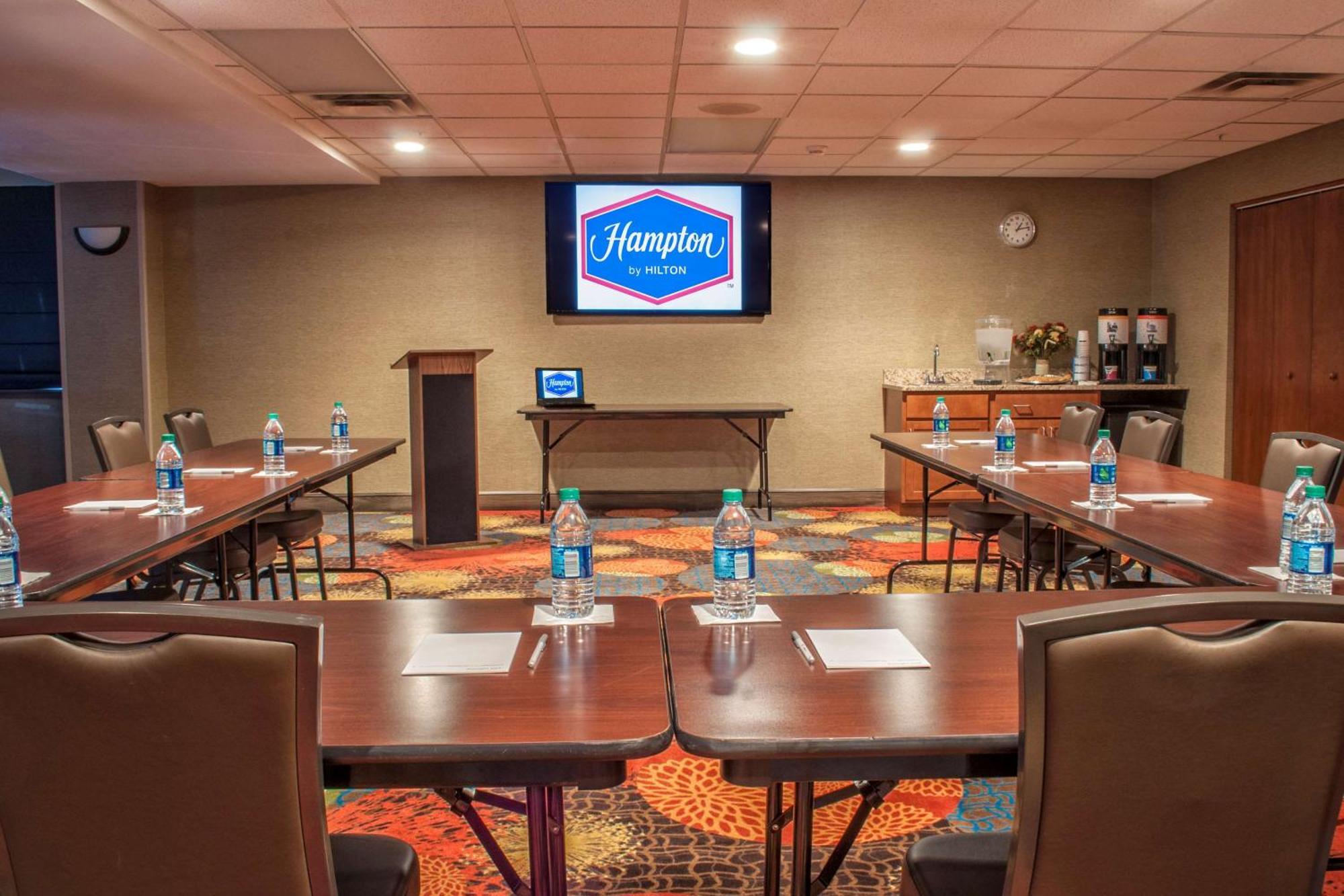 Hampton Inn New Philadelphia Exteriér fotografie
